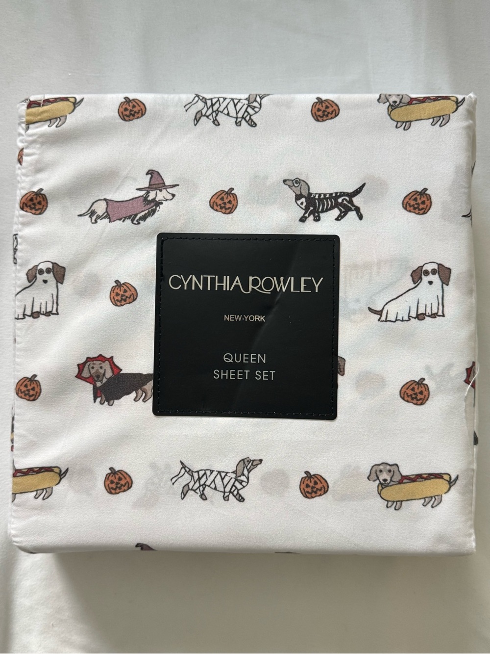 Cynthia Rowley Dachshund Halloween Ween Dog Ghost Clown Witch Sheet Set Queen